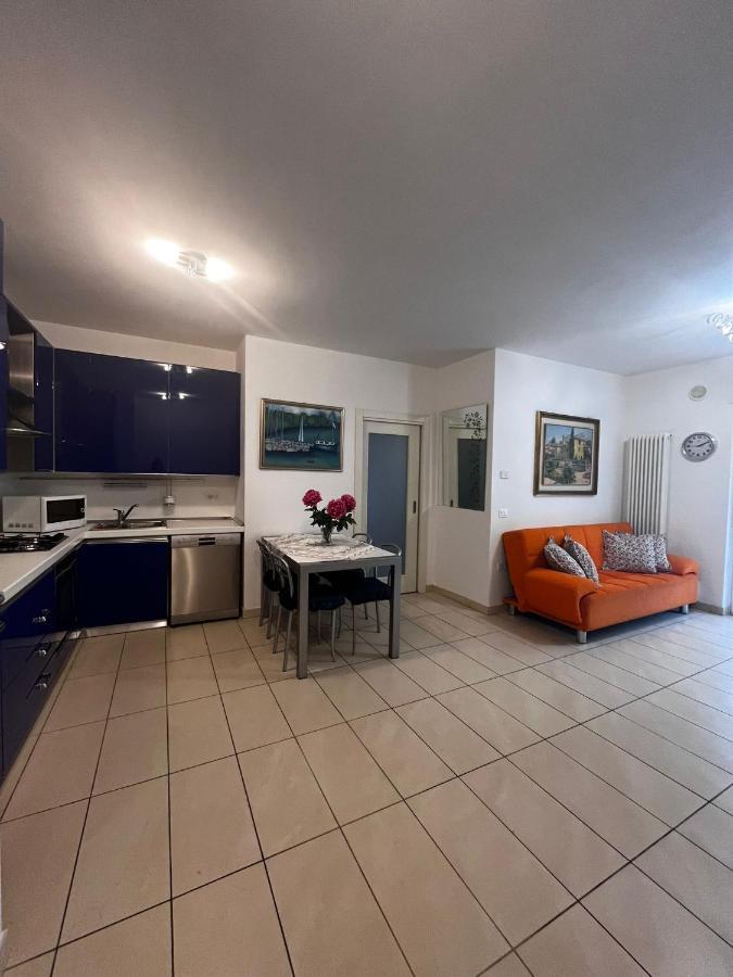 Garden & Pool Perugini Apartment Torbole Sul Garda Exterior photo
