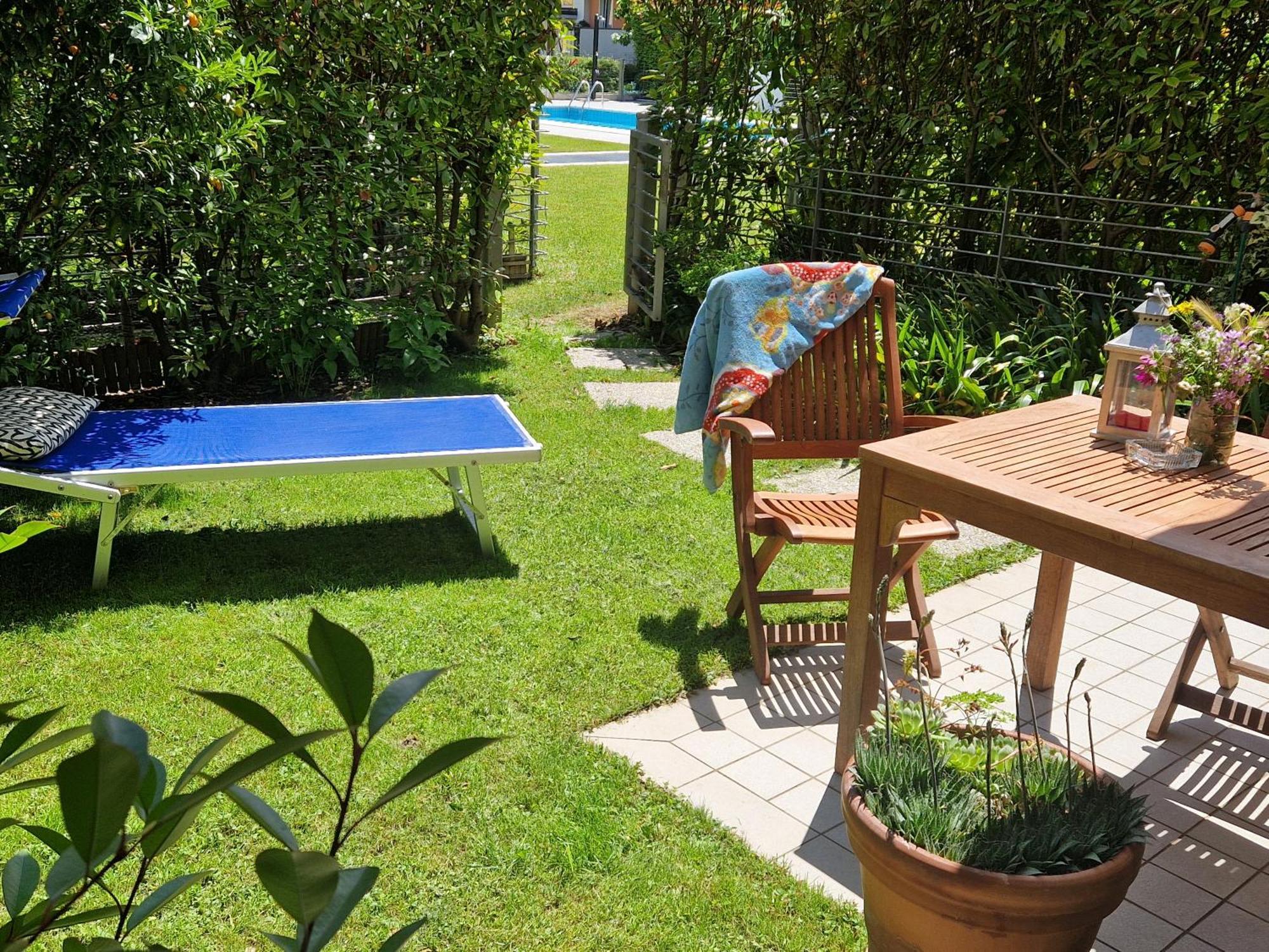 Garden & Pool Perugini Apartment Torbole Sul Garda Exterior photo